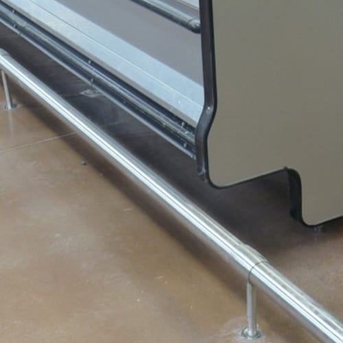 Floor Rail